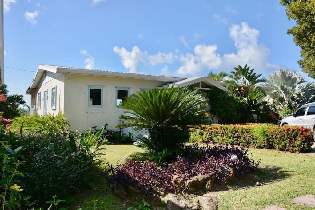 Villa In Hamilton Estate Charlestown Exterior photo